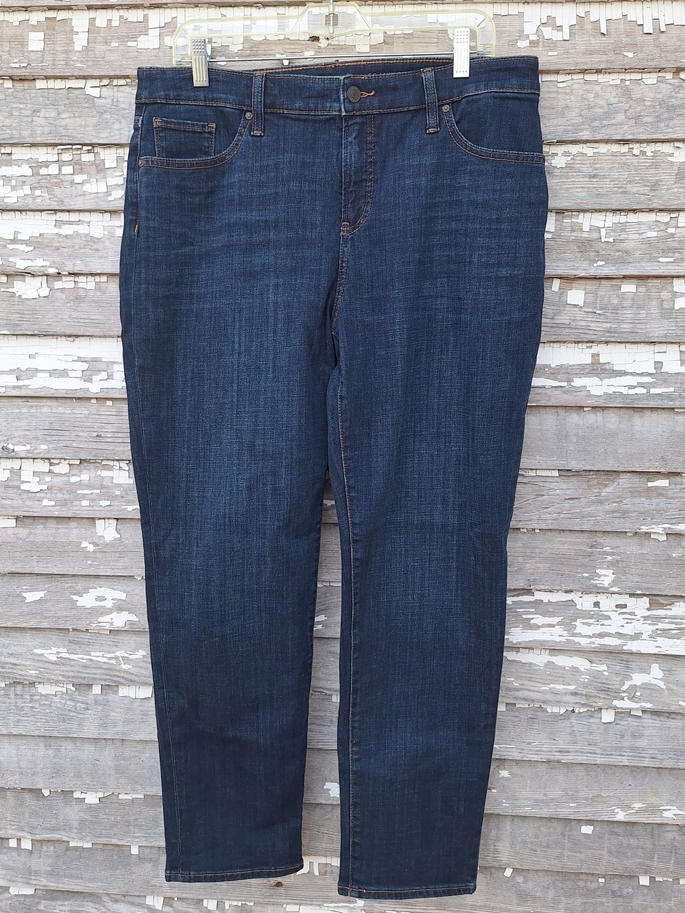 Chico's So Slimming Girlfriend Slim Leg Ankle Jeans Size 12